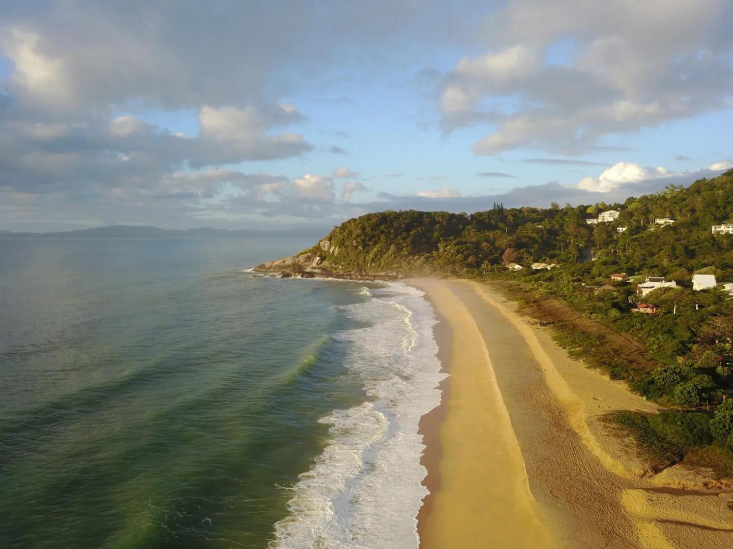 Casa Pe Na Areia Em Paradisiaca Com Piscina Frente Mar Casa de férias
